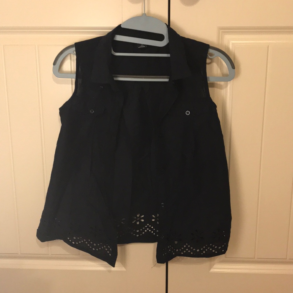 Navy Blue Sleeveless Shirt